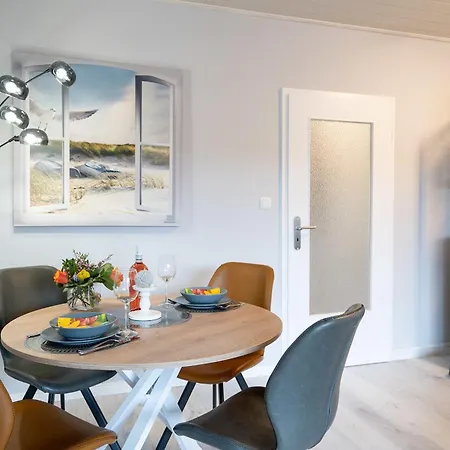 Ferienwohnung Kleiner Knurrhahn Scharbeutz - Strandnah Apartment Scharbeutz